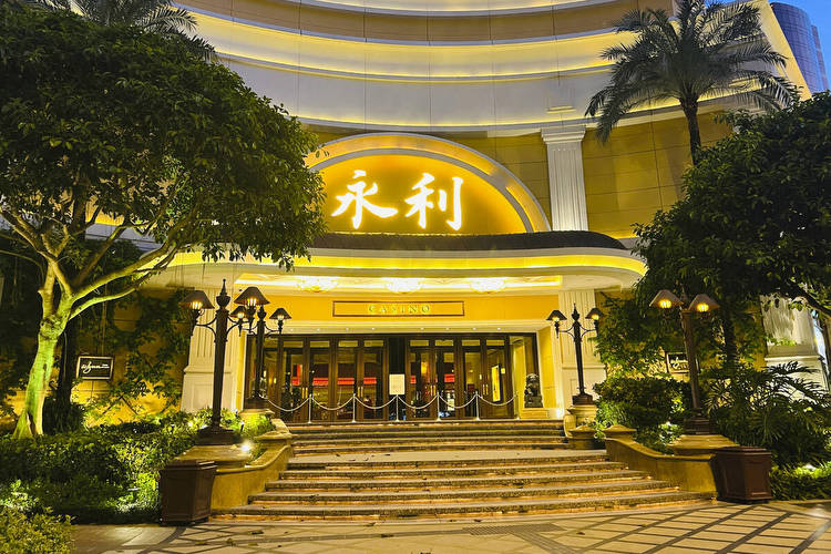 Macao casino shutdowns extended five days