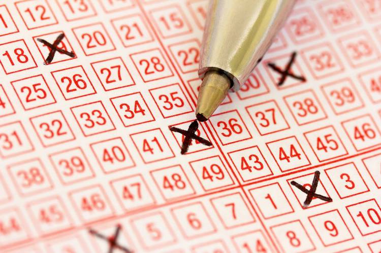 Michigan woman thought email about lottery jackpot was a scam