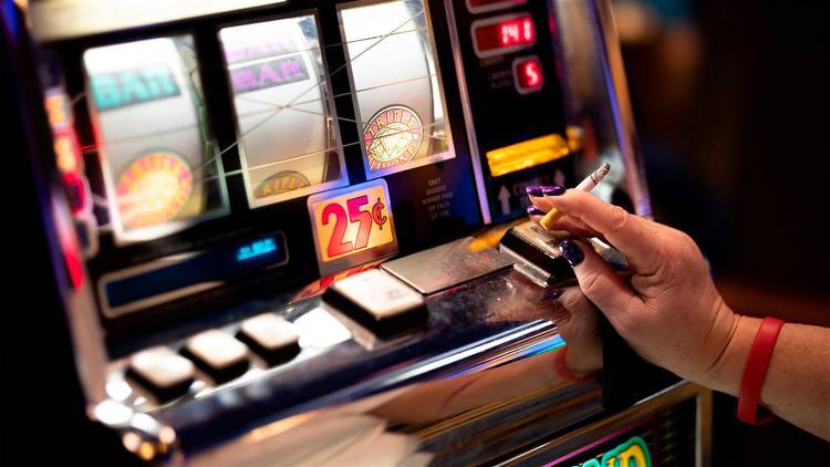 Nevada not as likely to ban indoor casino smoking as issue picks up steam in New Jersey