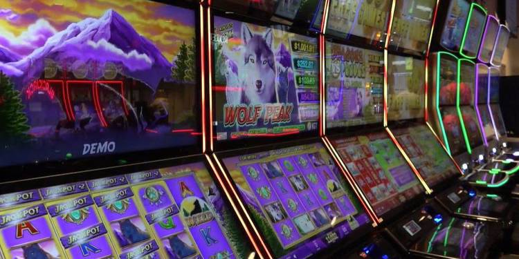 New casino opens with temporary location in Columbus