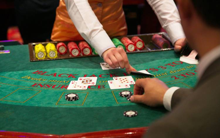 New Trends That Will Shape The Casino And Gambling Industry In 2022