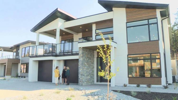 Click to play video: 'Southern Interior lottery offers chance to live the ‘Lake Life’'