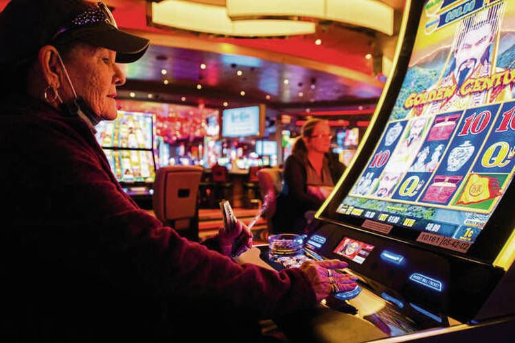 Pennsylvania casinos not ready to cut smoking from gambling experience