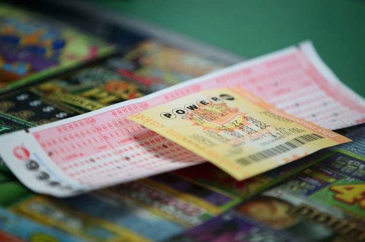 Powerball jackpot soars to $500 million before New Year’s Day drawing