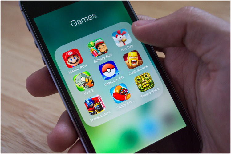 The Best Live Games That You Can Play On Your Smartphone