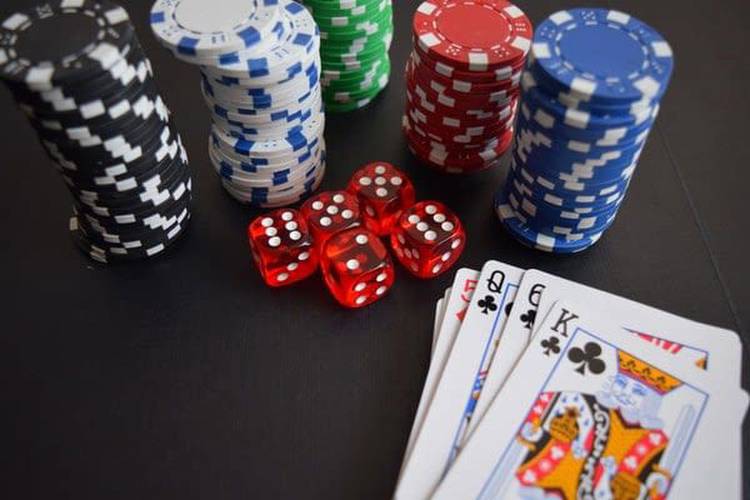 The US online gambling economy