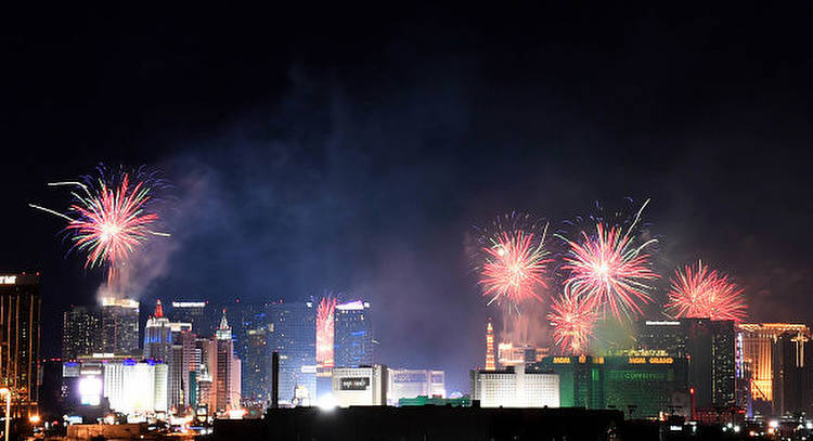 Thousands ring in 2022 in Las Vegas with New Year’s Eve celebration, fireworks