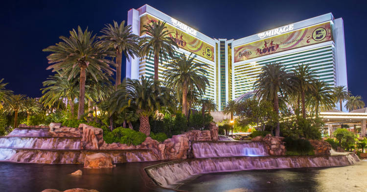 Two Major Las Vegas Strip Resorts Putting Hotels Up For Sale