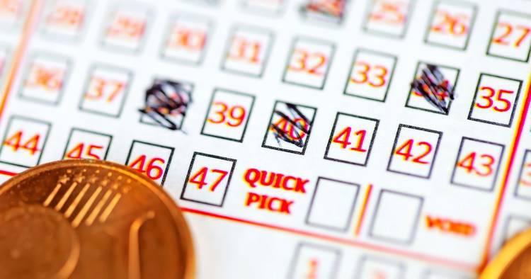 Unique lotto jackpot means Irish punters could win big without matching all numbers