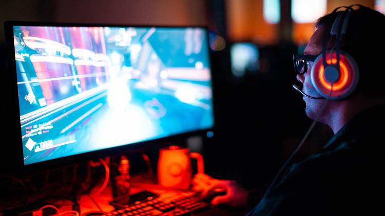 Video Gaming and iGaming: How the two worlds are converging in recent years