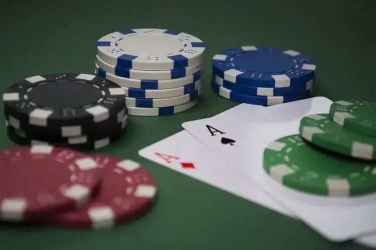 What Are the Best Strategies to Learn as a Blackjack Beginner?