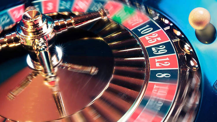 What is a live casino?