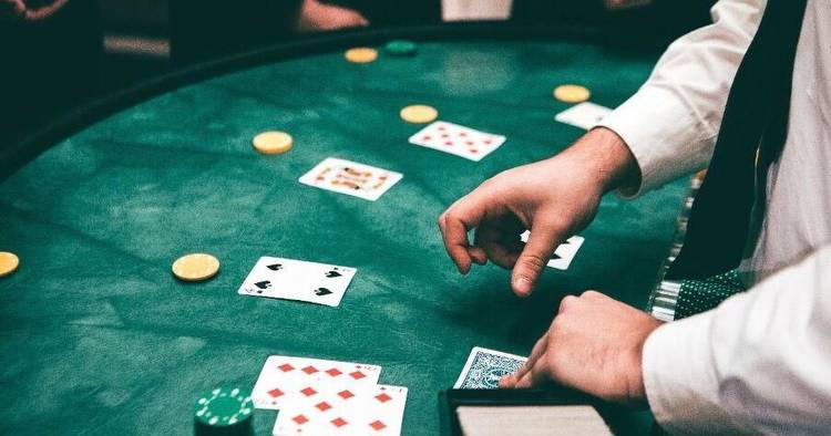 What’s It Like Being A Live Online Game Dealer?
