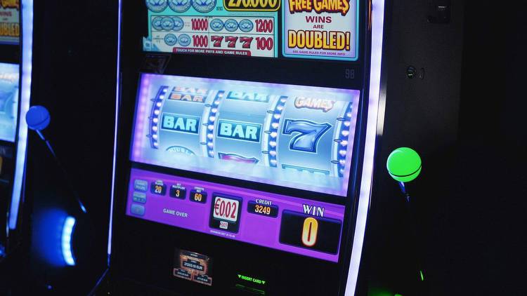 Which technology powers slot machine games?