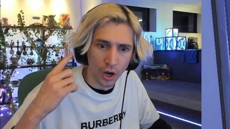 xQc just revealed eye-popping gambling total and it’s in the billions